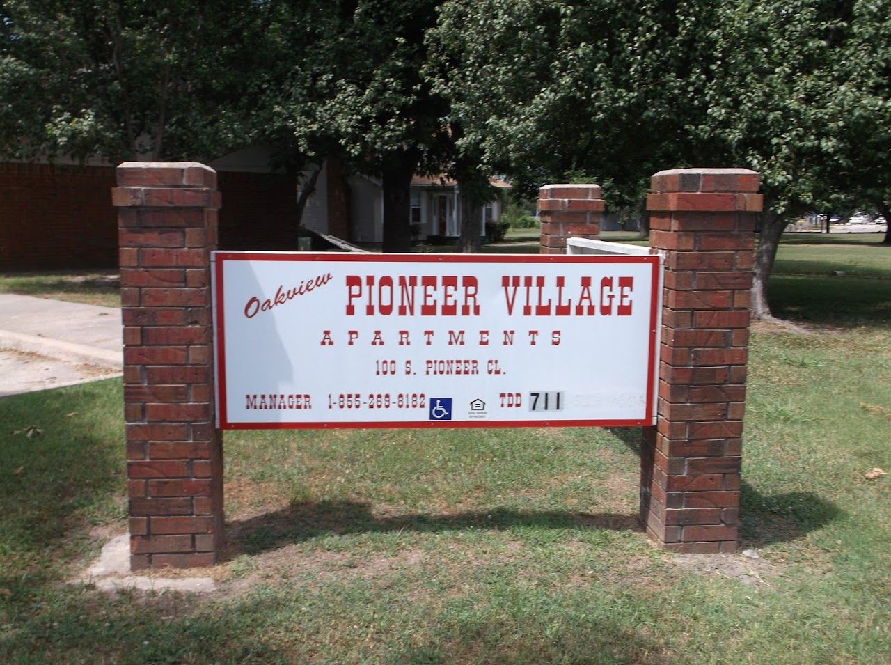 Photo of OAKVIEW PIONEER VILLAGE II at 604 FLOYD BOX DR TISHOMINGO, OK 73460