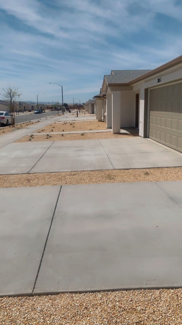 Photo of Maison's Heights. Affordable housing located at 43469 Bravo Ln Lancaster, CA 93535