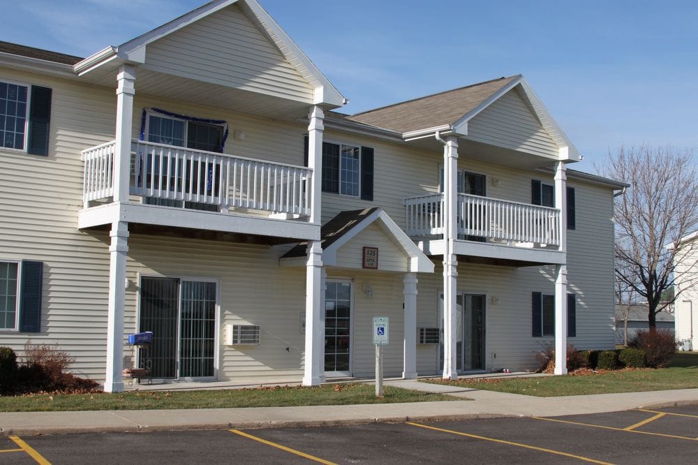 Photo of Stoneridge Apartments at 123 Knaup Dr Beaver Dam, WI 53916