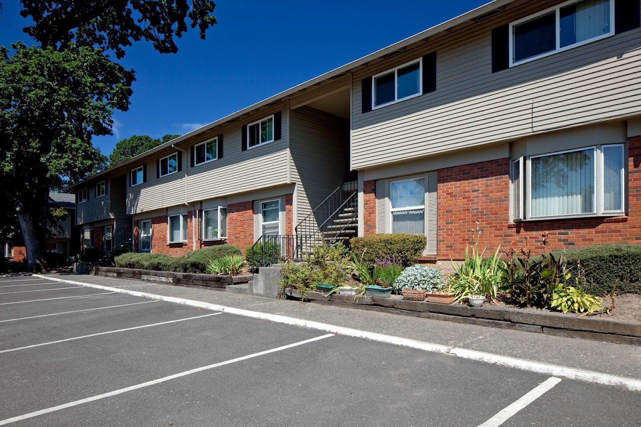 Photo of WILLAMALANE - OREGON 1. Affordable housing located at 4707 SE BOARDMAN AVE MILWAUKIE, OR 97267