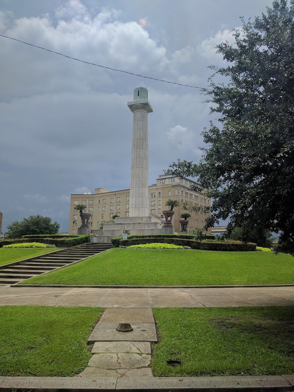 Photo of TIVOLI PLACE APARTMENTS at 1040 ST. CHARLES AVENUE NEW ORLEANS, LA 70130