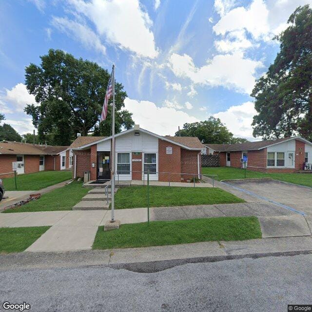 Photo of Housing Authority of the County of Hardin. Affordable housing located at 355 E Walnut Street ELIZABETHTOWN, IL 62931