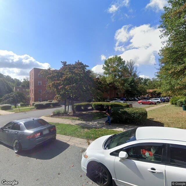 Photo of Croydon Manor Apartments at 104 Croydon Ct Silver Spring, MD 20901
