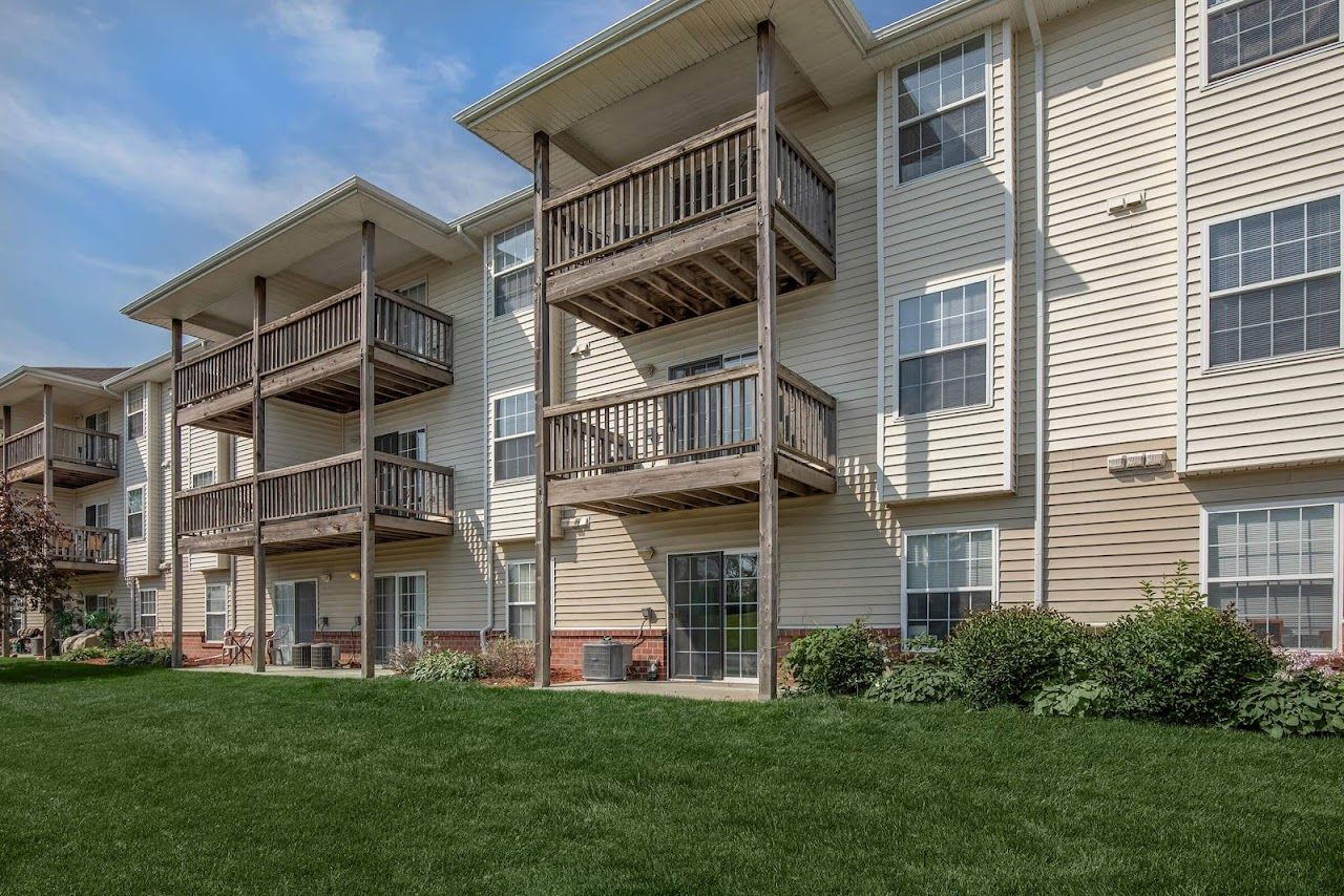 Photo of Senior Living. Affordable housing located at 6425 S 193rd Ave Omaha, NE 68135