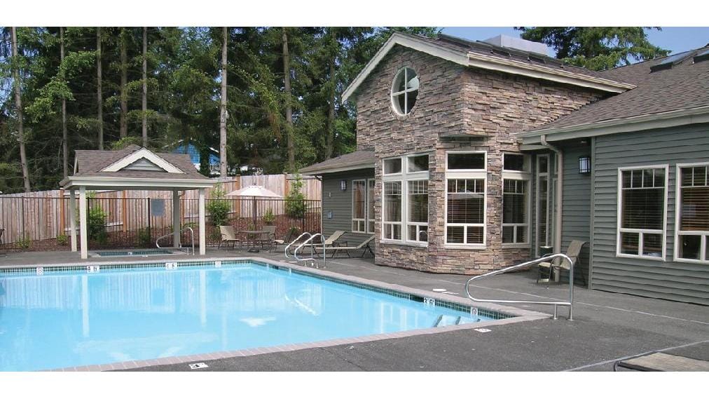 Photo of STONEBROOK APARTMENTS. Affordable housing located at 12210 SE PETROVITSKY RD RENTON, WA 98058