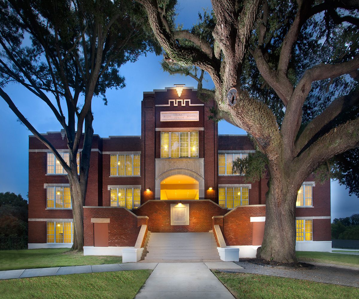 Photo of CARR CENTRAL APTS I. Affordable housing located at 1805 CHERRY ST VICKSBURG, MS 39180