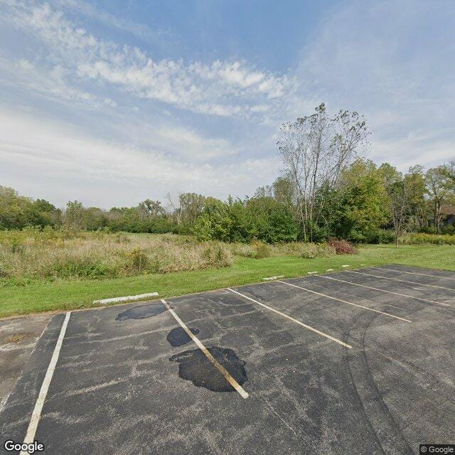 Photo of Zion Woods. Affordable housing located at 8 Deerfield Rd Deerfield, IL 60015