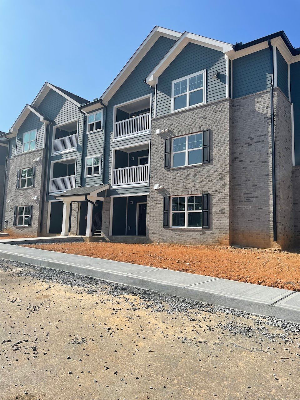 Photo of Riverside Place Apartments. Affordable housing located at 5121 Hulk Ln Chattanooga, TN 37416