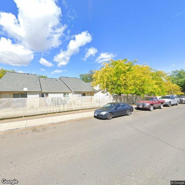 Photo of Sandalwood Apartments. Affordable housing located at 819 Guyette Ln Toppenish, WA 98948