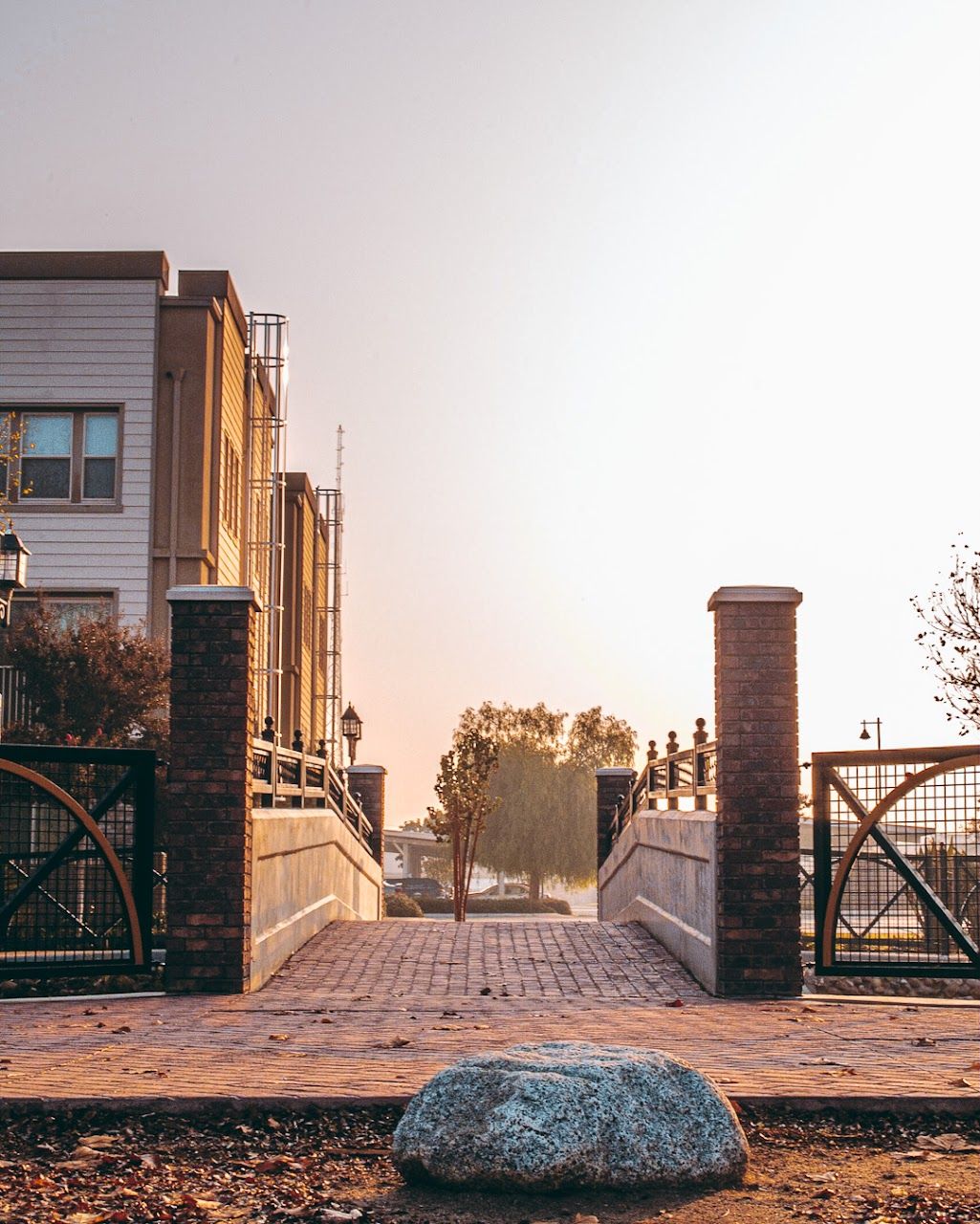 Photo of MILL CREEK COURTYARD at 1303 S STREET BAKERSFIELD, CA 93301