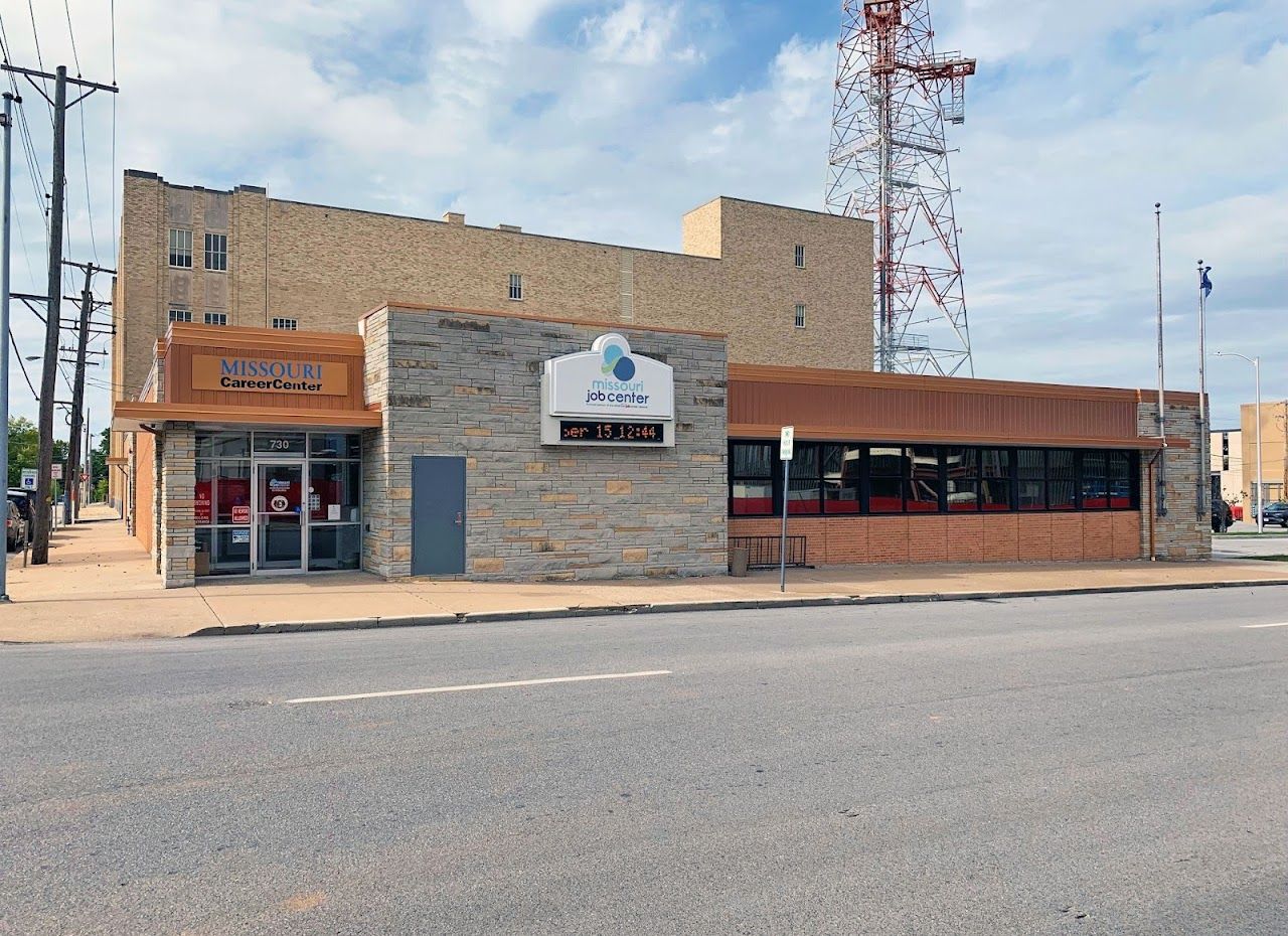 Photo of Zahn Apartments. Affordable housing located at 320 S Wall Ave Joplin, MO 64801
