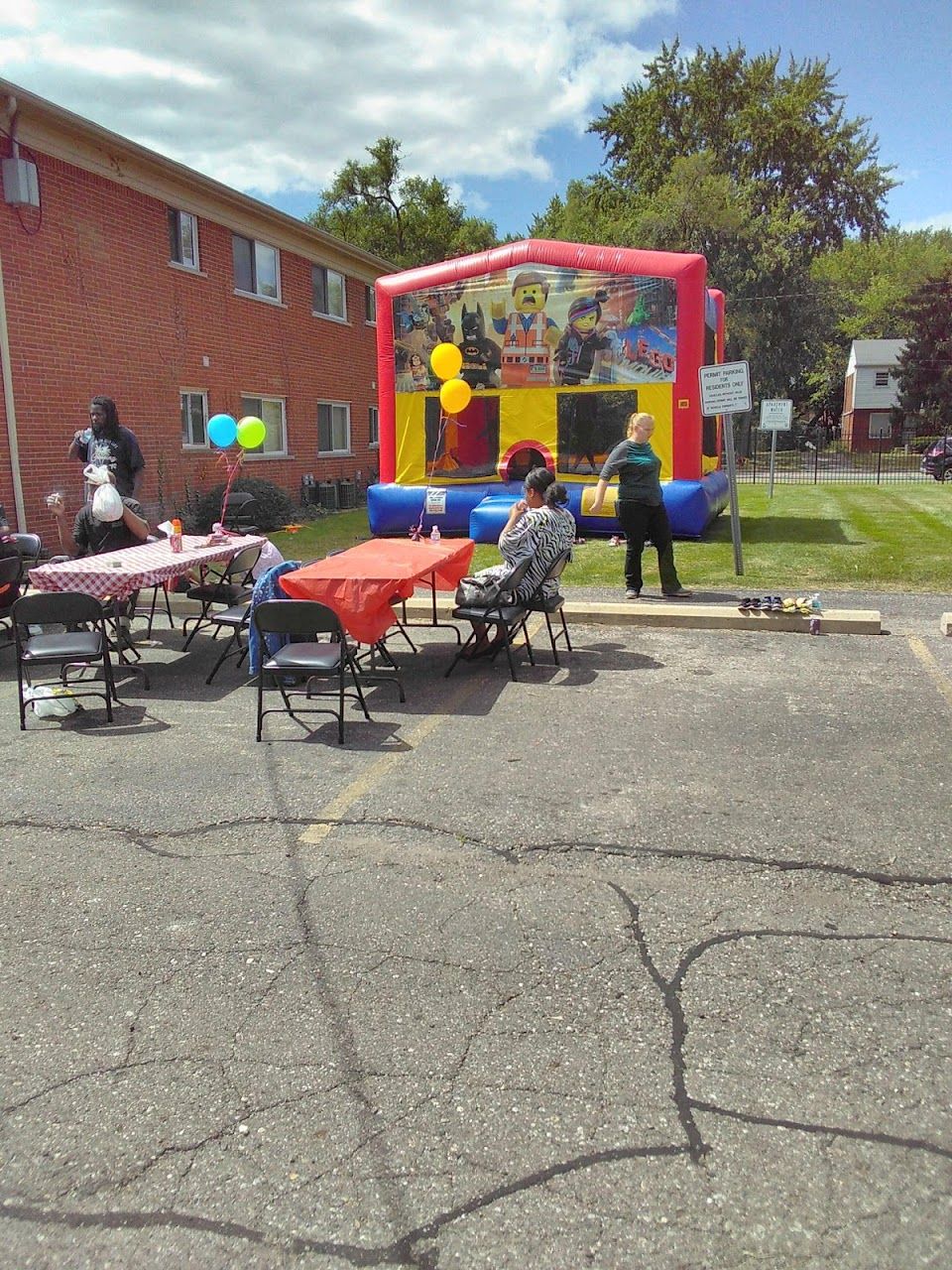 Photo of BUERSMEYER MANOR. Affordable housing located at 8500 WYOMING ST DETROIT, MI 48204