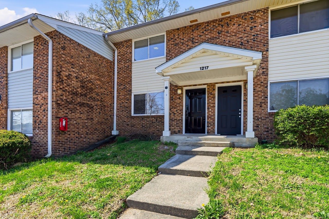 Photo of Reserve @ Blu Townhomes. Affordable housing located at 1237 Naples Pl Durham, NC 27703