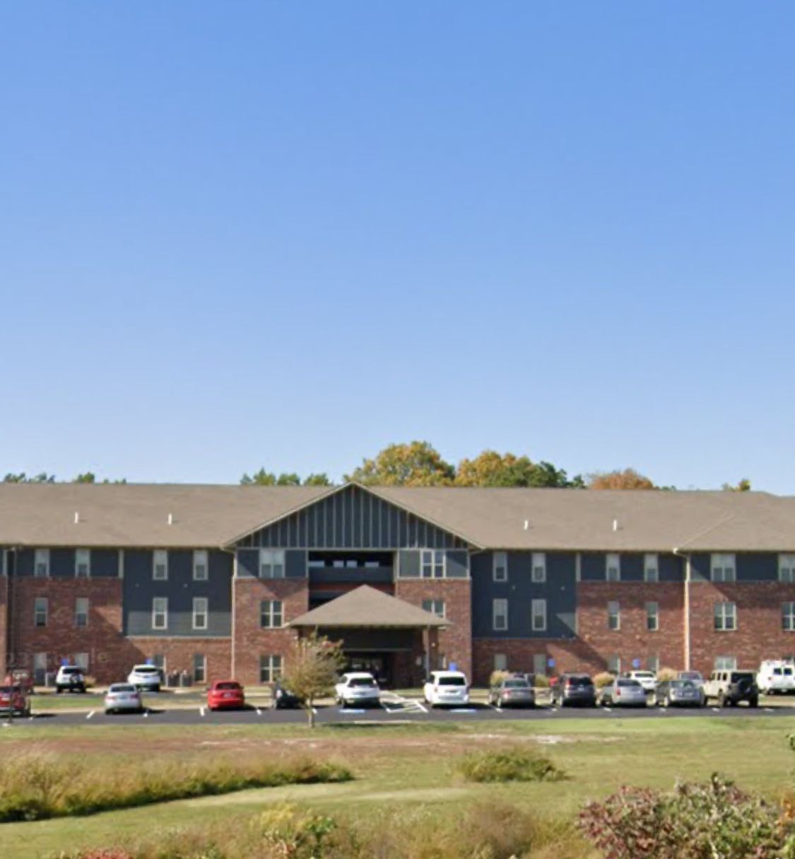 Photo of PARKWOOD SENIOR HOUSING. Affordable housing located at 1300 N RANGE LINE RD JOPLIN, MO 64801