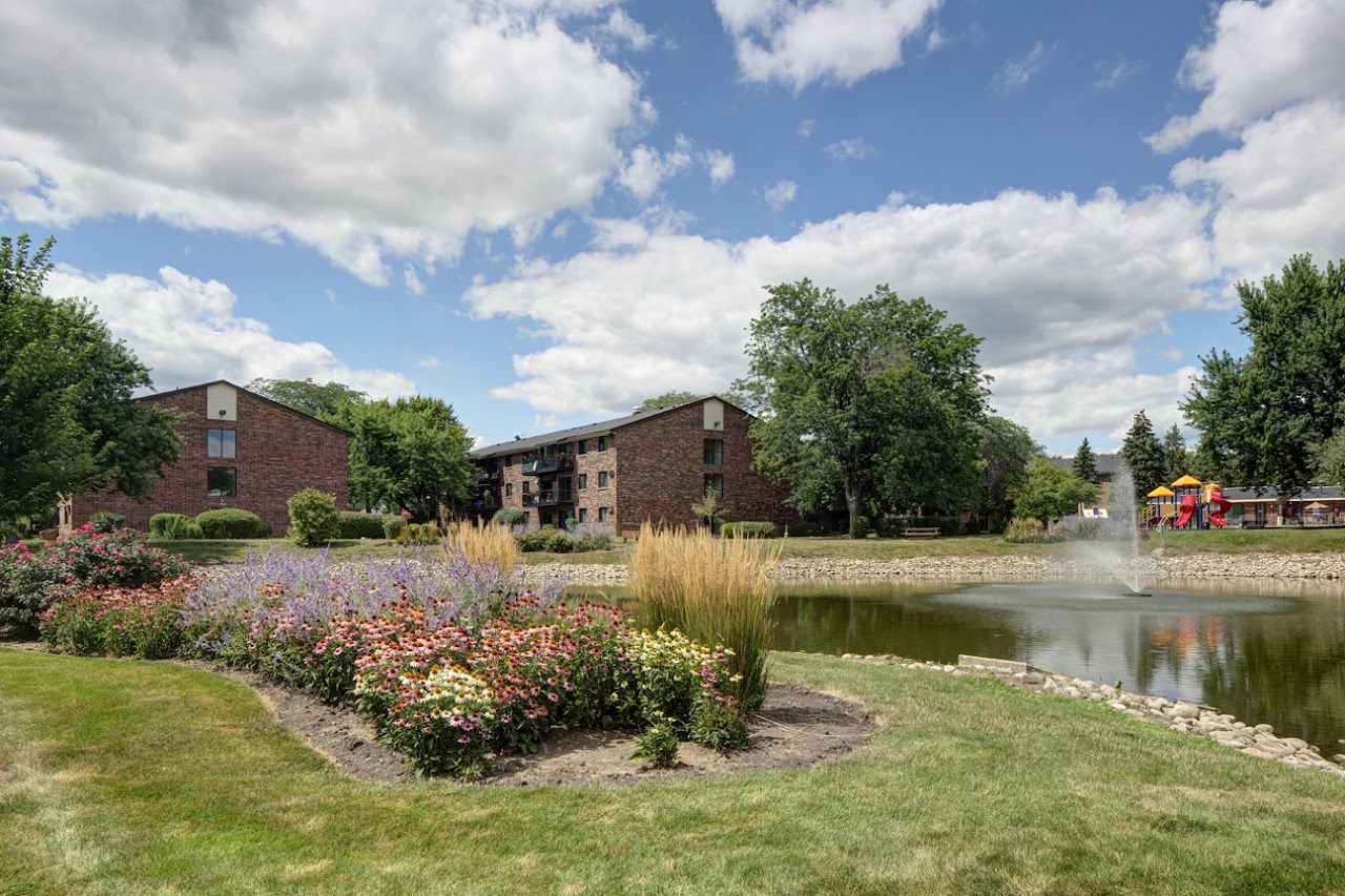 Photo of AUTUMN RIDGE APTS. Affordable housing located at 326 S PRESIDENT ST CAROL STREAM, IL 60188