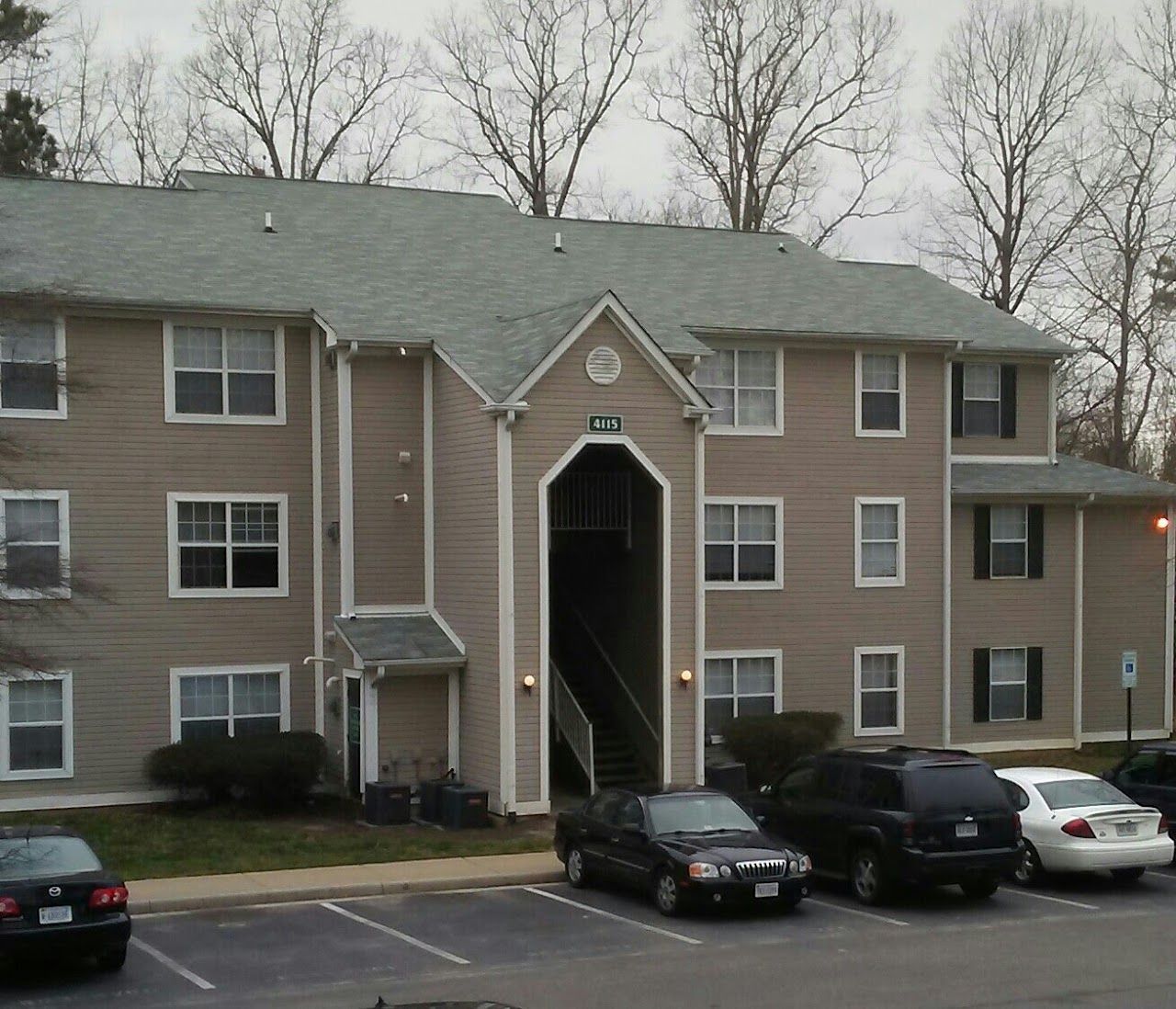 Photo of MALLARD COVE I at 4123 MALLARD LANDING CIR MIDLOTHIAN, VA 23112
