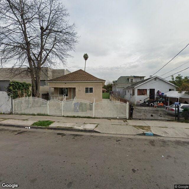 Photo of 320 N Mountain View Ave. Affordable housing located at 320 N Mountain View Ave Los Angeles, CA 90026