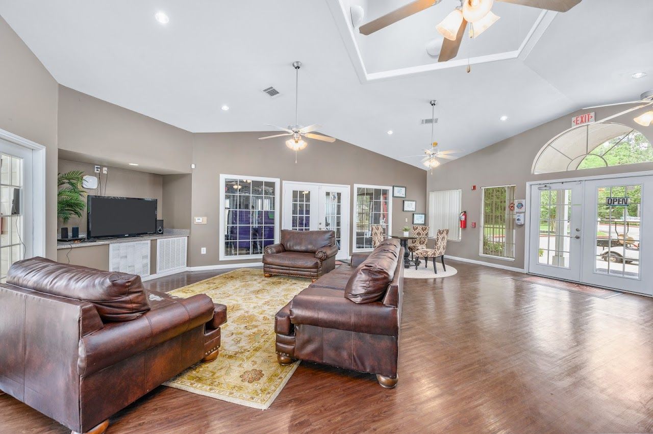 Photo of Pine Club at 5015 Pine St Beaumont, TX 77703