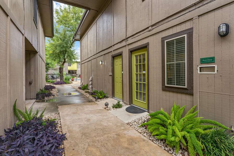 Photo of Roosevelt Gardens at 5606 Roosevelt Ave Austin, TX 78756