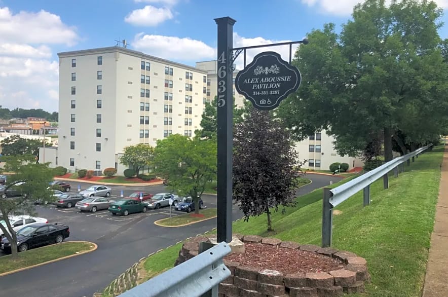 Photo of Aboussie Pavilion at 4635 Ridgewood Ave Saint Louis, MO 63116