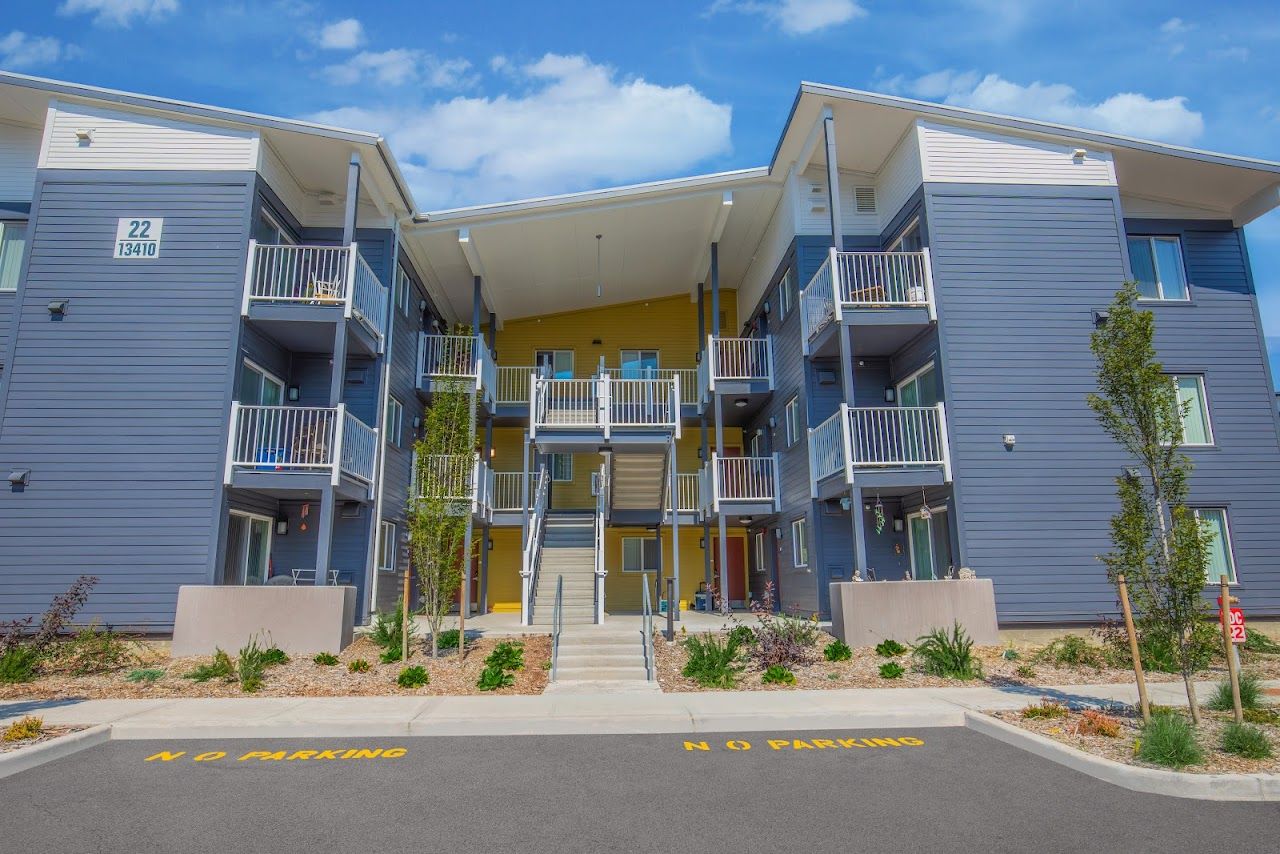 Photo of Kirkland Heights Apartments. Affordable housing located at 13310 NE 133rd St Kirkland, WA 98034