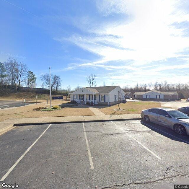 Photo of Woodglen Village at 2820 E Hibiscus Ln Memphis, TN 38127