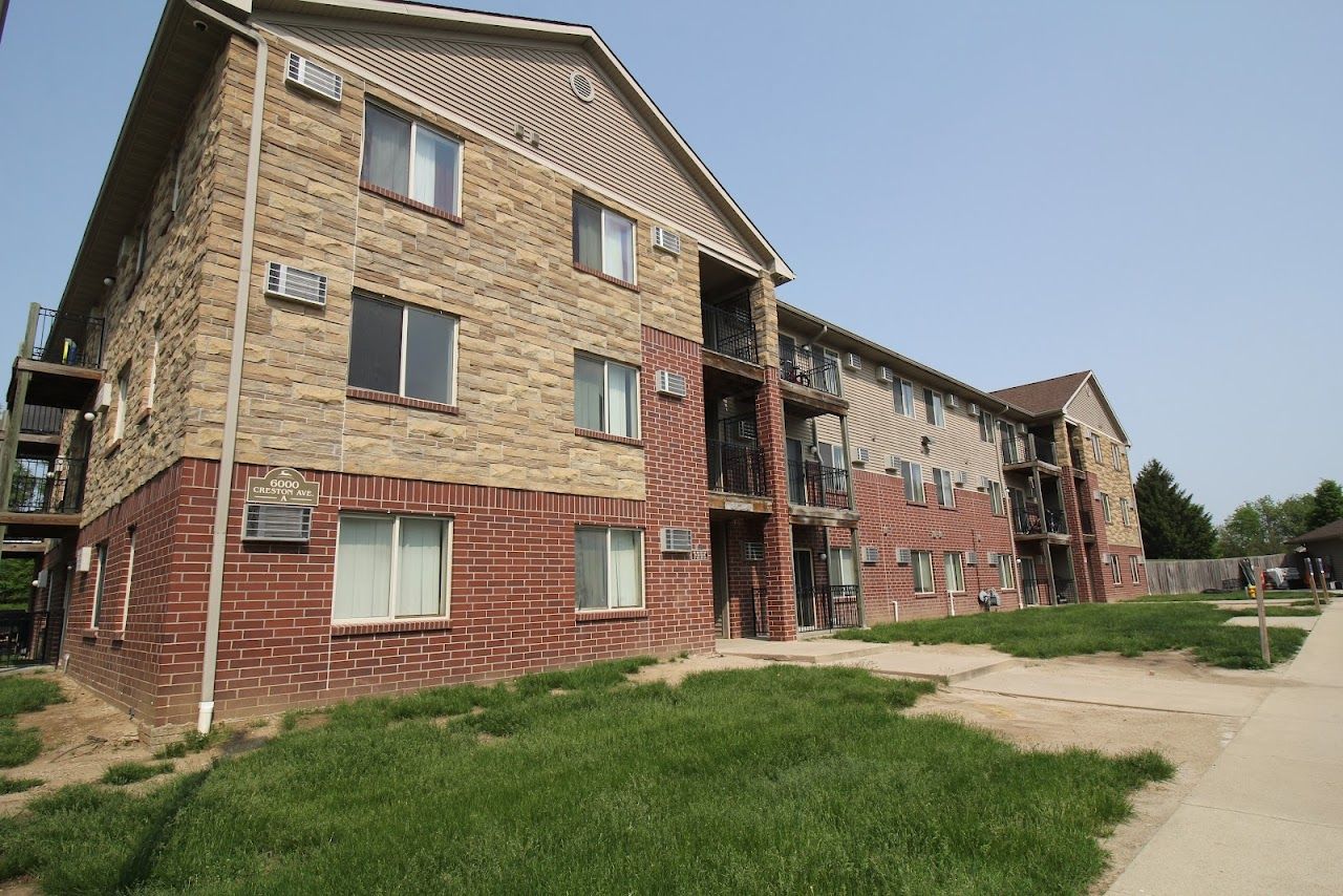 Photo of Deer Ridge Apartments at 6000 Creston Ave Des Moines, IA 50321