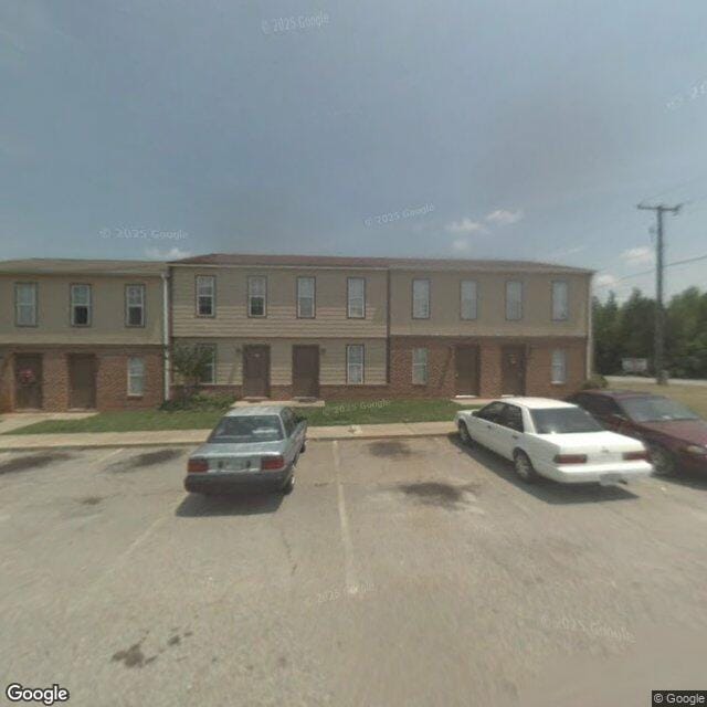 Photo of PLANTER'S WOODS II at 601 E FERRELL ST SOUTH HILL, VA 23970