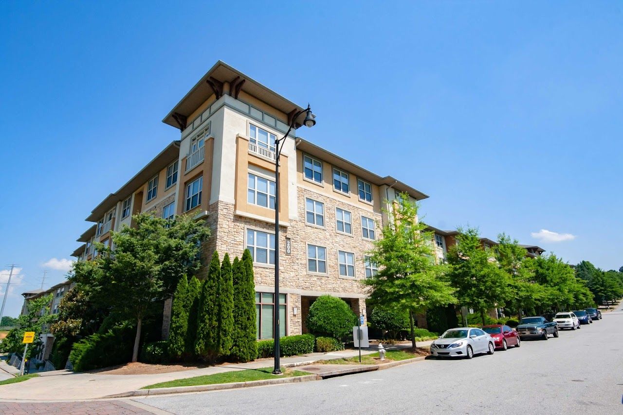 Photo of COLUMBIA CREST APARTMENTS at 1903 DREW DR NW ATLANTA, GA 30318