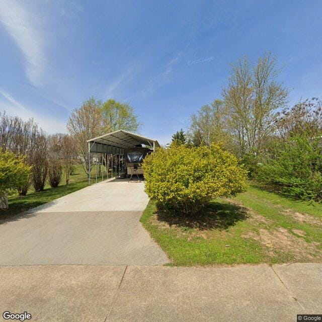 Photo of PEBBLE CREEK APARTMENTS at 301 PEBBLE CREEK DR MOUNTAIN VIEW, AR 72560