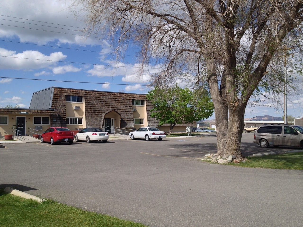 Photo of CRYSTAL COVE APTS II. Affordable housing located at 1605 BIG HORN AVE CODY, WY 82414