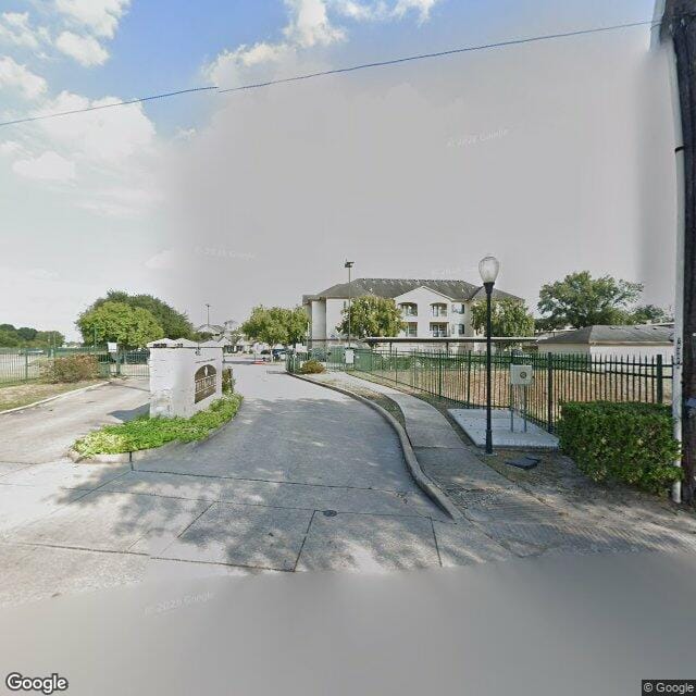 Photo of The Franklin Apartments. Affordable housing located at 6620 Gessner Rd Houston, TX 77040