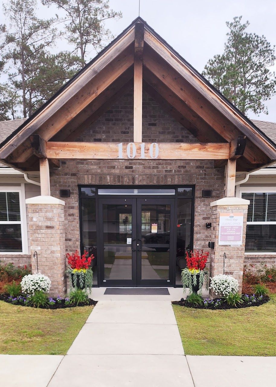 Photo of Candler Reserve at 2648 Candler Pky Decatur, GA 30032