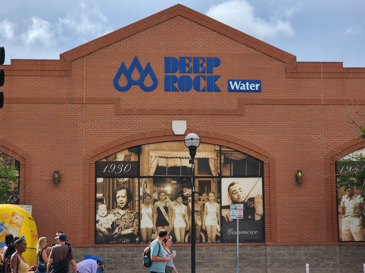 Photo of 4965 Washington St. Affordable housing located at 4965 Washington St Denver, CO 80216