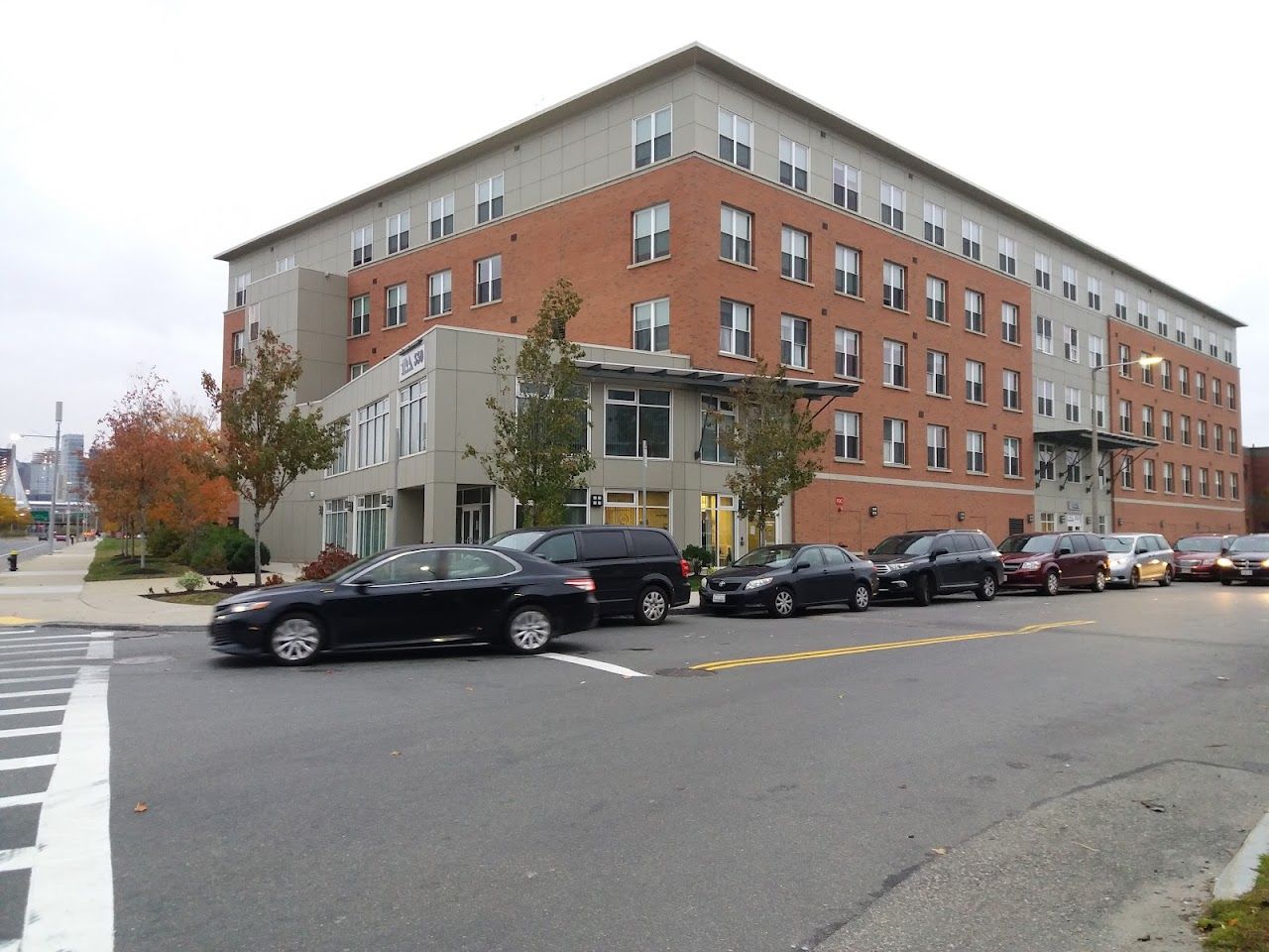 Photo of BRIDGEVIEW CENTER. Affordable housing located at 330 RUTHERFORD AVENUE CHARLSTOWN, MA 02129