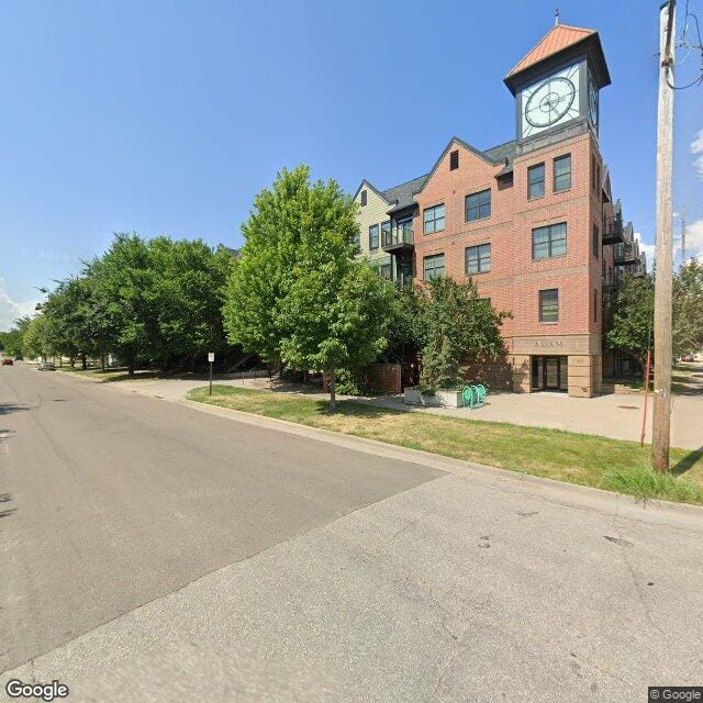 Photo of OAK HILL JACKSON BRICKSTONE. Affordable housing located at 951 SIXTH ST SE CEDAR RAPIDS, IA 52401