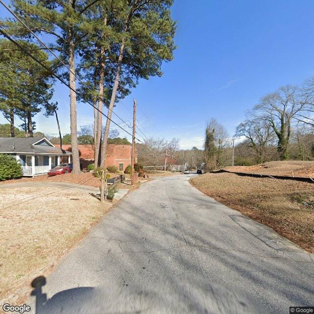 Photo of HOLLYWOOD SHAWNEE APARTMENTS at 1033 HOLLYWOOD RD NW ATLANTA FULTON, GA 30318