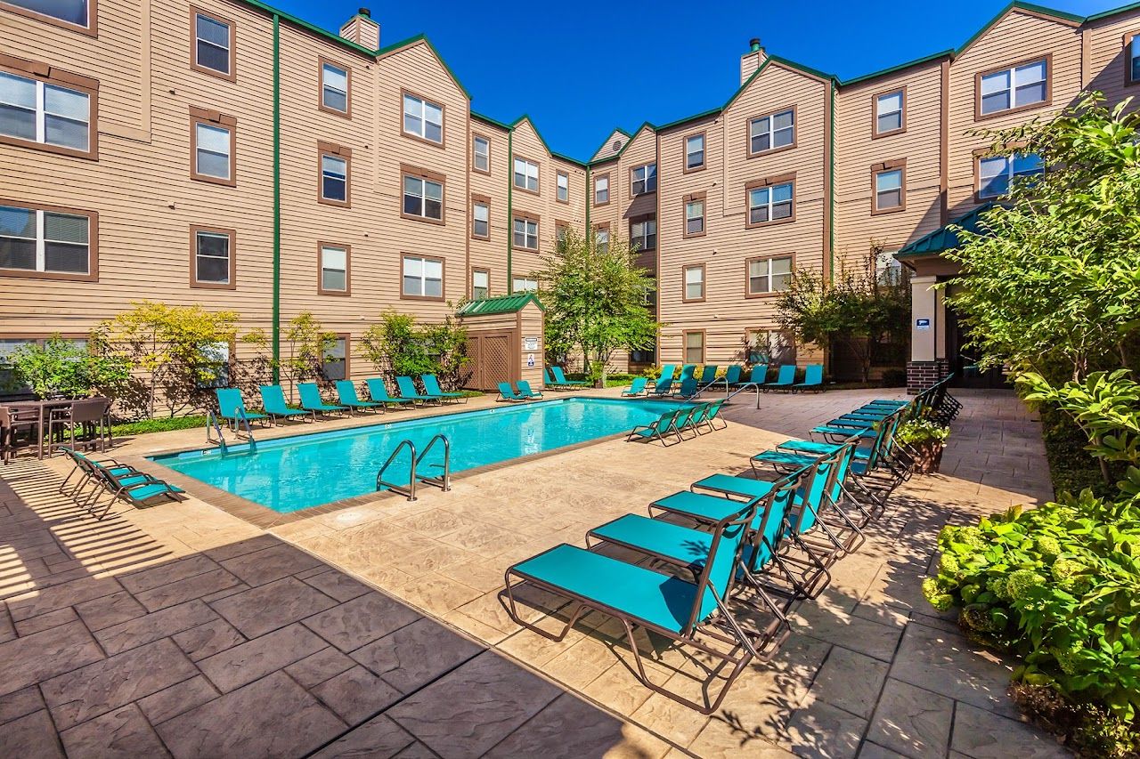 Photo of CANAL VILLAGE at 1002 W 28TH ST INDIANAPOLIS, IN 46208