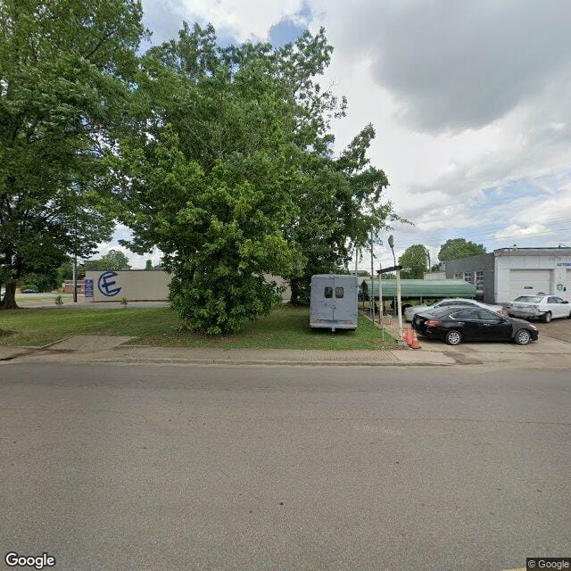 Photo of KINGFIELD SOUTH at 8 KINGSFIELD DRIVE JACKSON, TN 38301