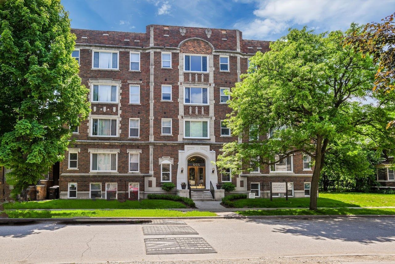 Photo of Hazelwood Apartments at 655 Hazelwood St Detroit, MI 48202