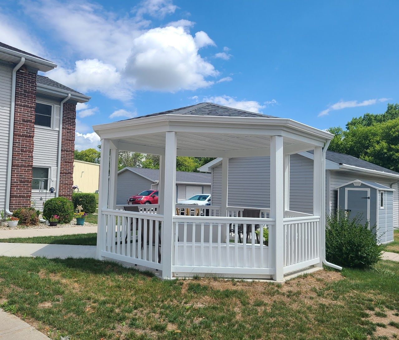 Photo of COLONIAL COLUMNS. Affordable housing located at 611 APPLETON ST PLYMOUTH, WI 53073