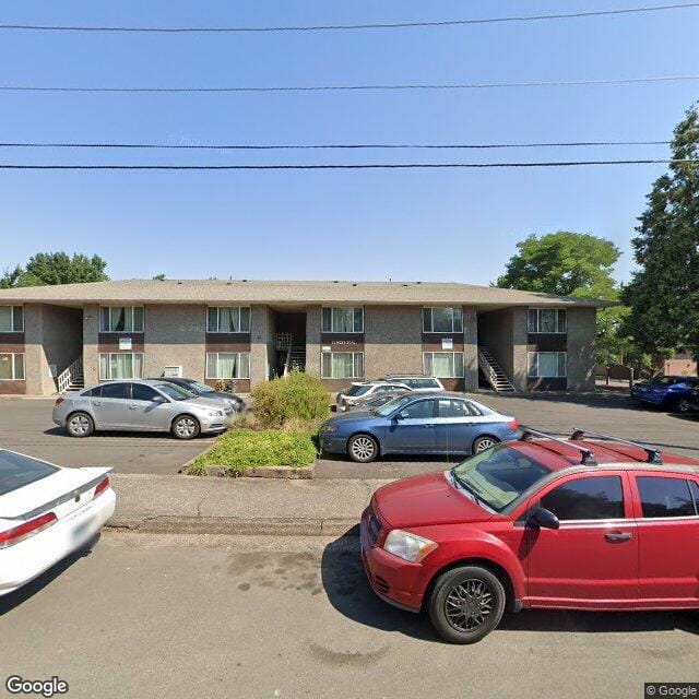 Photo of CEDARS APTS. Affordable housing located at 25 W 30TH AVE EUGENE, OR 97405