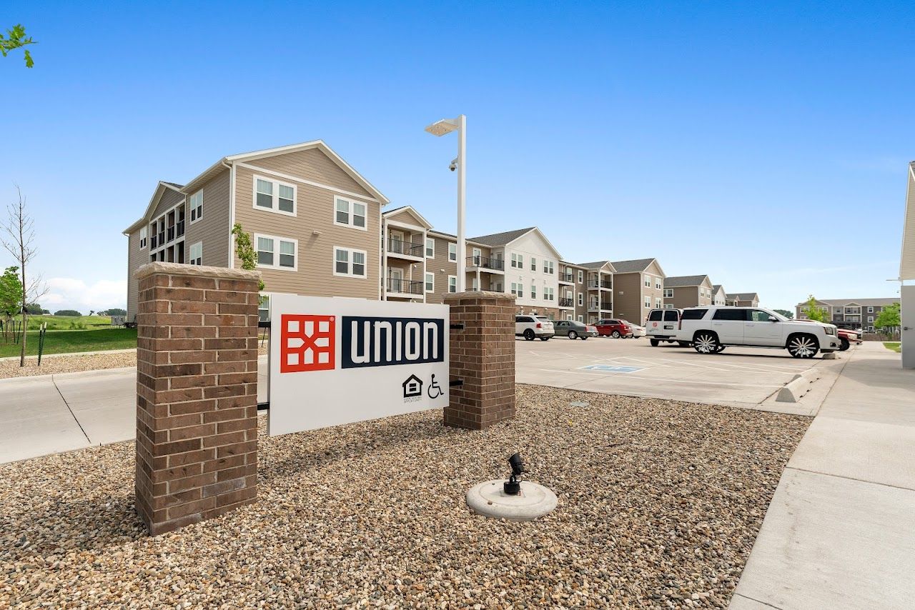 Photo of Union at North Crossing. Affordable housing located at 3330 E 4th St Waterloo, IA 50703