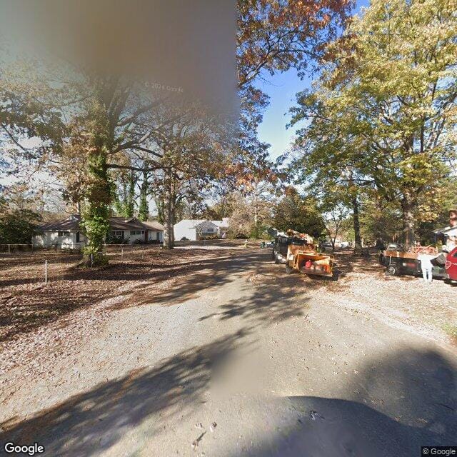 Photo of OAKHURST MANOR at 5804 THORNDALE LN RICHMOND, VA 23225