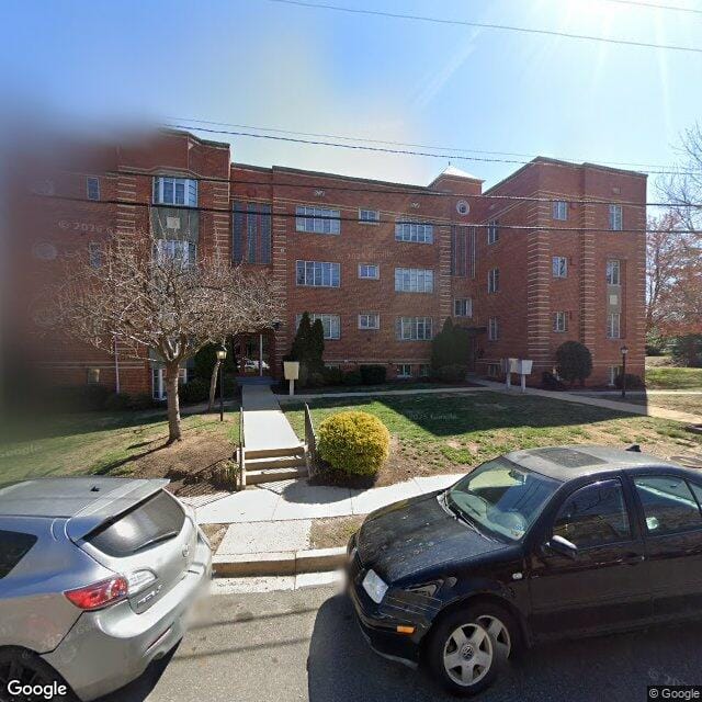 Photo of CALVERT MANOR. Affordable housing located at 1927 N CALVERT ST ARLINGTON, VA 22201
