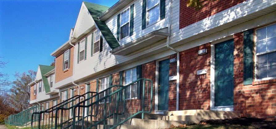 Photo of AGLER GREEN at 2444 GATEWOOD RD COLUMBUS, OH 43219