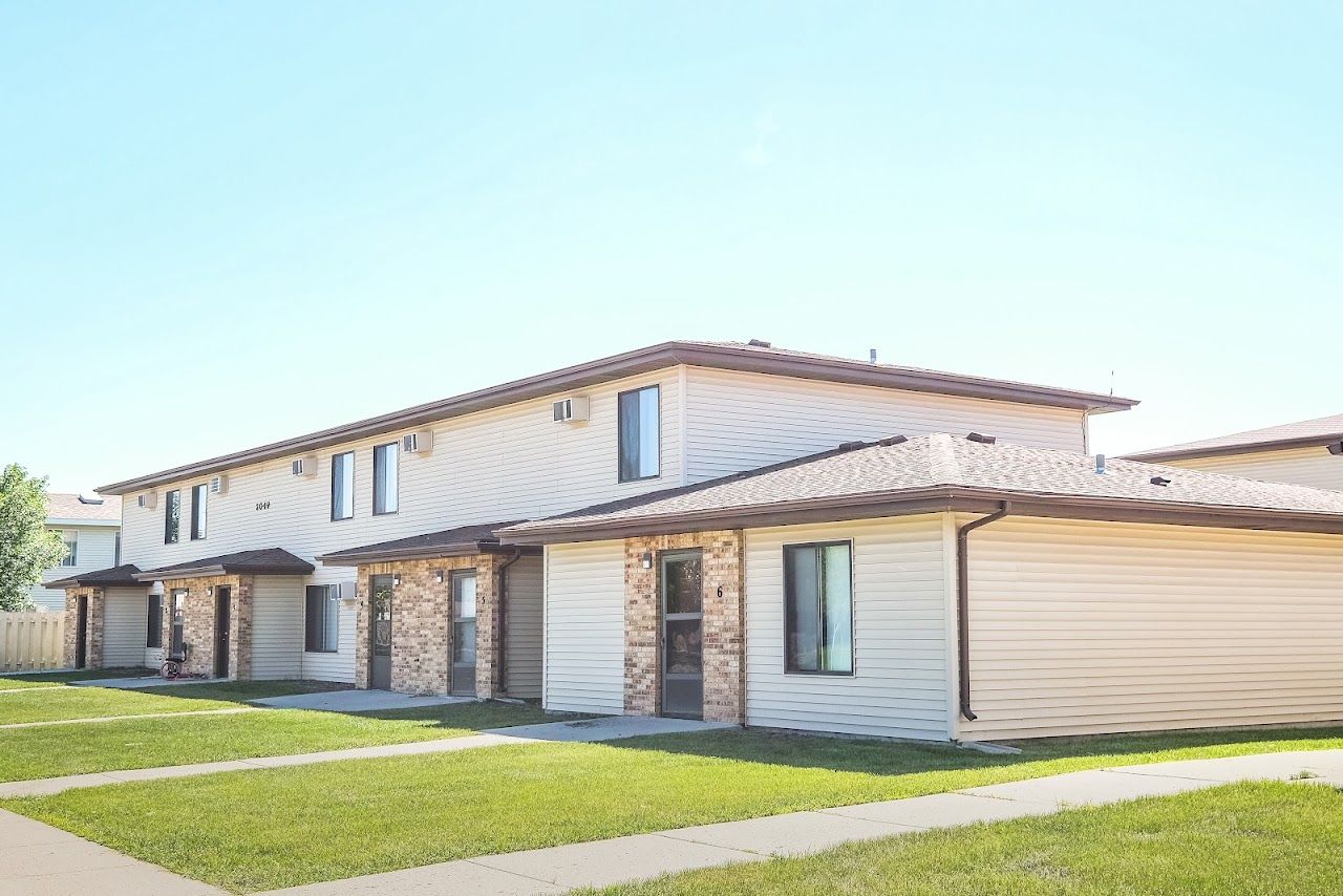 Photo of Hazelwood Townhomes at 3031 33rd St Fargo, ND 58103