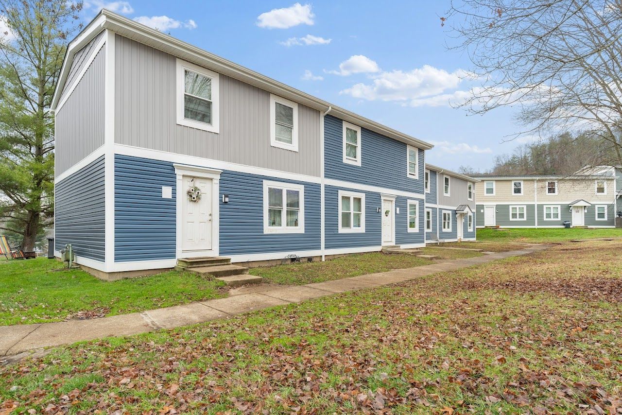 Photo of Southmoor Hills at 4992 Richland Dr South Charleston, WV 25309