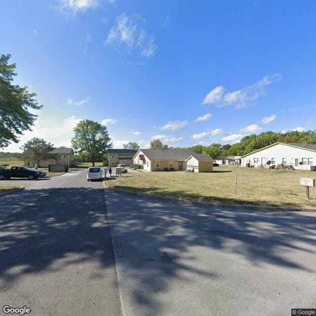 Photo of LOM VISTA. Affordable housing located at 900 MELODY LN OSAWATOMIE, KS 66064