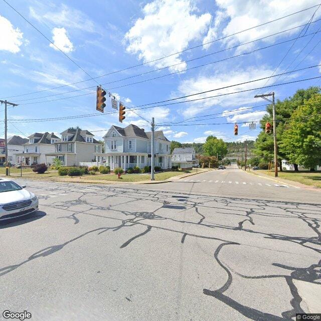 Photo of CRESTFIELD APTS. Affordable housing located at 610 WASHINGTON AVE GLEN DALE, WV 26038